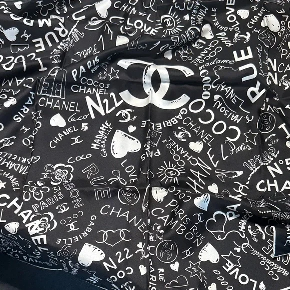 Monochrome Logo Scarf - Picture 2 of 4